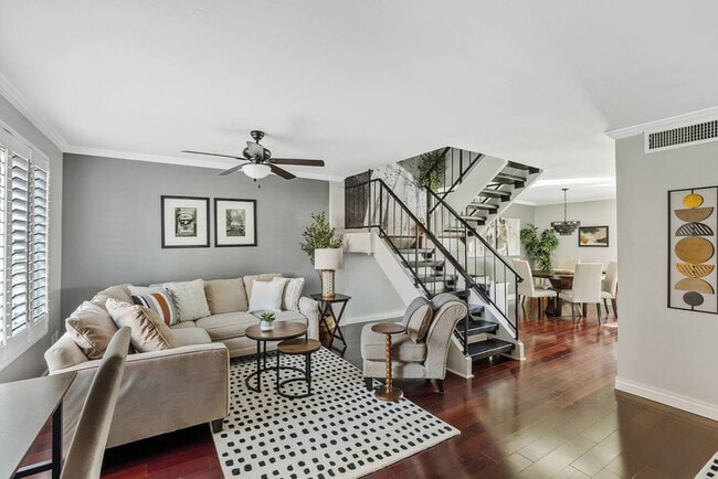 Building Photo - 8242 E Orange Blossom Ln Unit ID1309632P