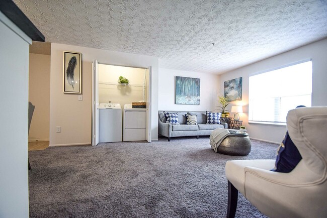 Enclave at Albany Park - 09 - Enclave at Albany Park