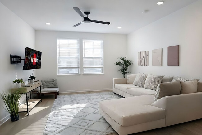 Building Photo - 601 Graham Dr Unit SI ID1579166P