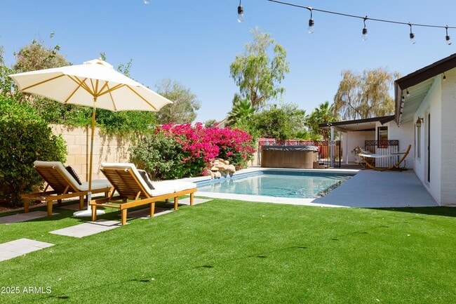 Photo - 5226 E Kathleen Rd