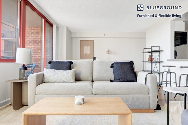 Photo - 801 15th St S Unit FL13-ID428