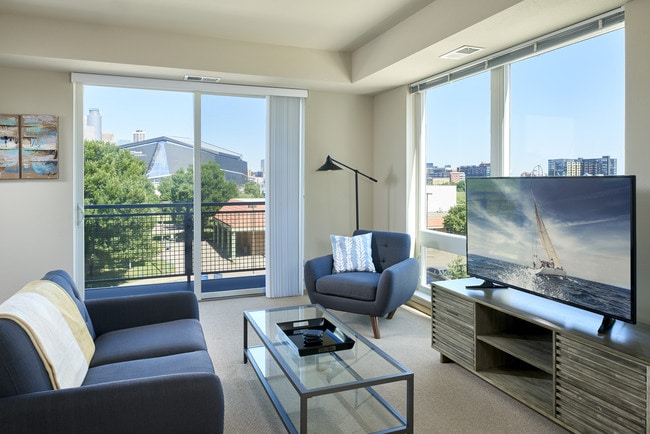 Five15 on the Park Minneapolis, MN | CorporateHousing