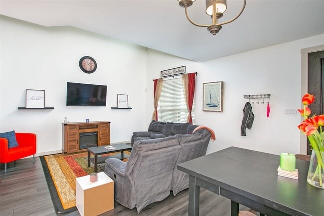 Photo - 1213 Casselberry Dr