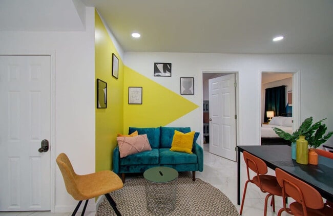 Building Photo - 6400 Sherman St Unit ID1019625P