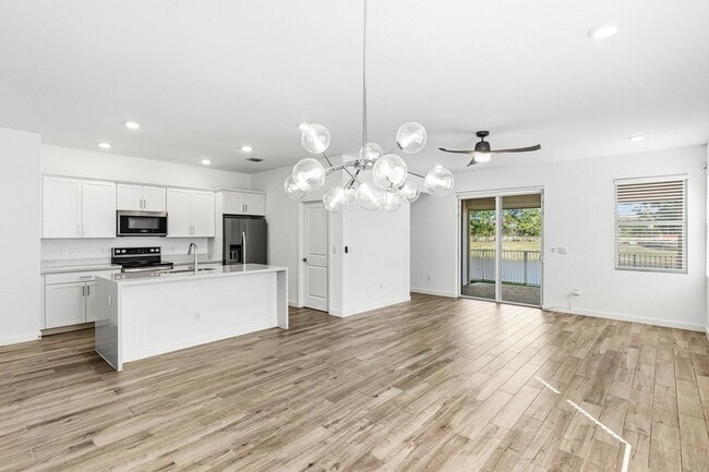 Photo - 18446 Claybrook St