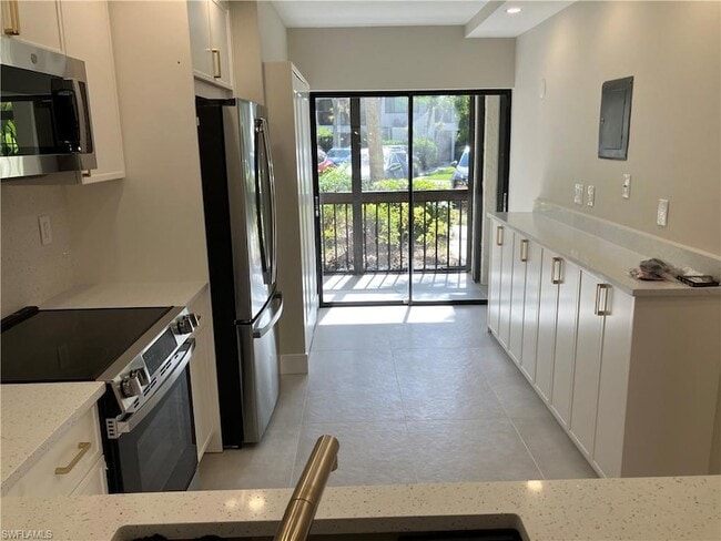 Photo - 1826 Kings Lake Blvd