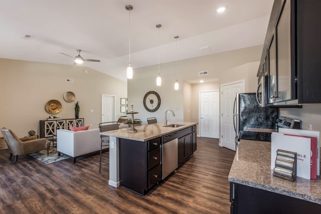 Photo - Redwood Superior Township