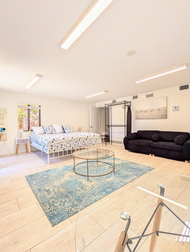 Photo - 1323 SW 22nd Ave Unit SI ID1407045P