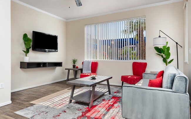 Mountainside High Ceilings with Ceiling Fans - Mountainside