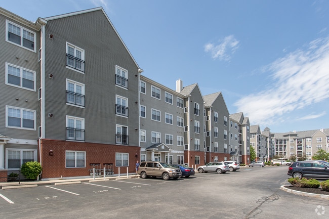 51 Cedar (Building #4) - Washington Crossing Apartments