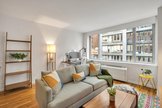 Photo - 120 W 21st St Unit SI FL5-ID404175P