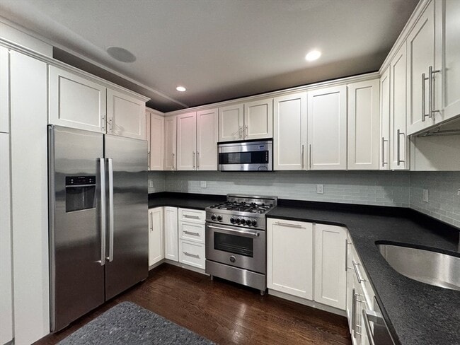 Photo - 12 Mohawk St Unit 2