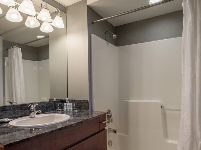 Everything you need to be comfortable at home - Broadway Plaza - Mayo Clinic