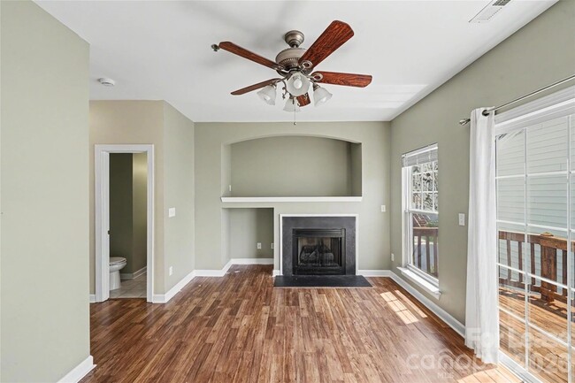 Building Photo - 6424 Royal Celadon Way
