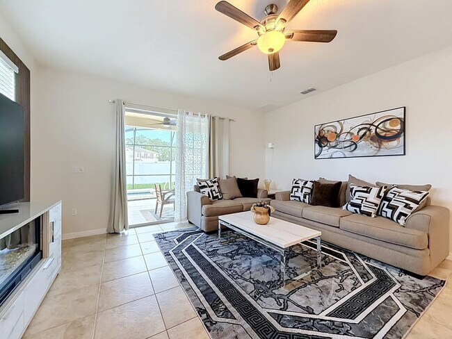 Photo - 4954 Castle St E Unit SI ID1574507P