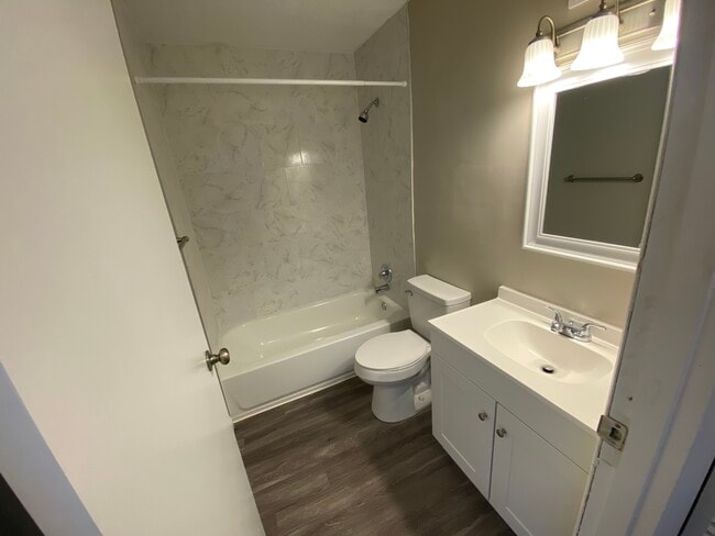 Photo - Grey Ridge Apartments