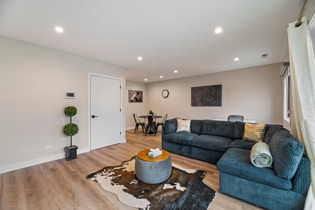 Photo - 2342 W Touhy Ave Unit ID1054668P