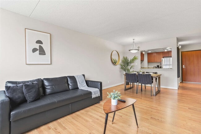 Photo - 401 12th St S Unit GO FL6-ID1474782P