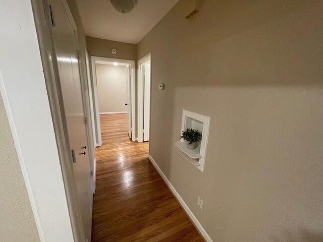 Photo - 805 20th St