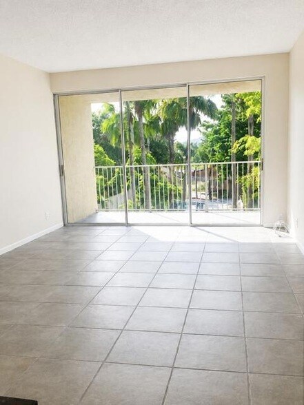 Photo - 8304 NW 24th St Unit 8304