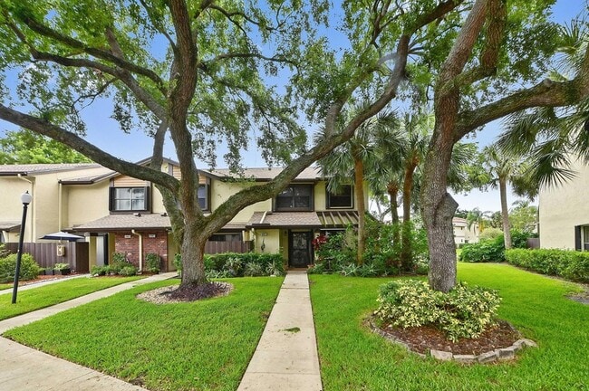 Photo - 4587 Carambola Cir S