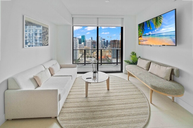 Building Photo - 701 NE 1st Ave Unit ID1028793P