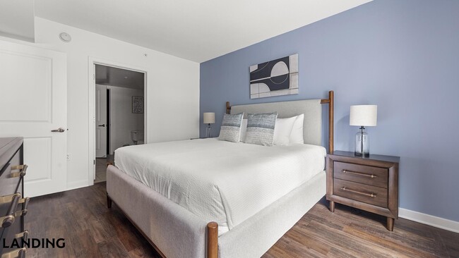 Photo - 100 I St SE Unit 100-303