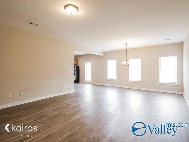 Photo - 14687 Griffin St