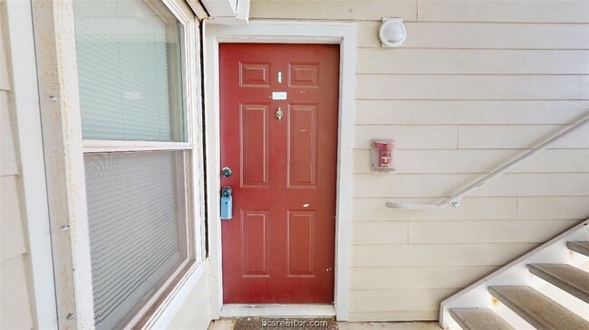 Photo - 523 Southwest Pkwy Unit 204