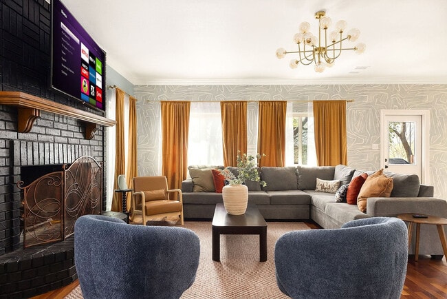 Photo - 13702 Yellow Oak Cir Unit SI ID1369235P