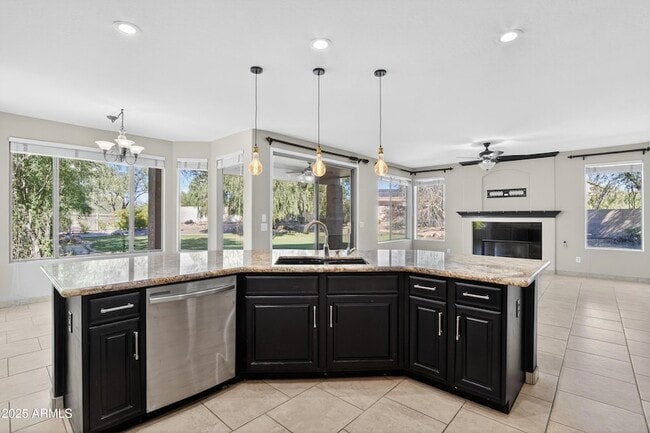 Photo - 4302 E Mossman Rd