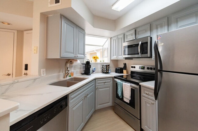 Photo - 1999 Island Club Dr Unit FL2-ID1044413P