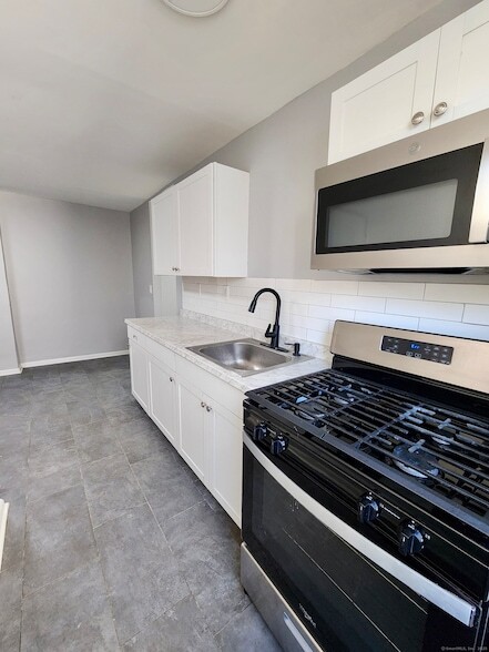 Photo - 980 Pembroke St Unit 1L