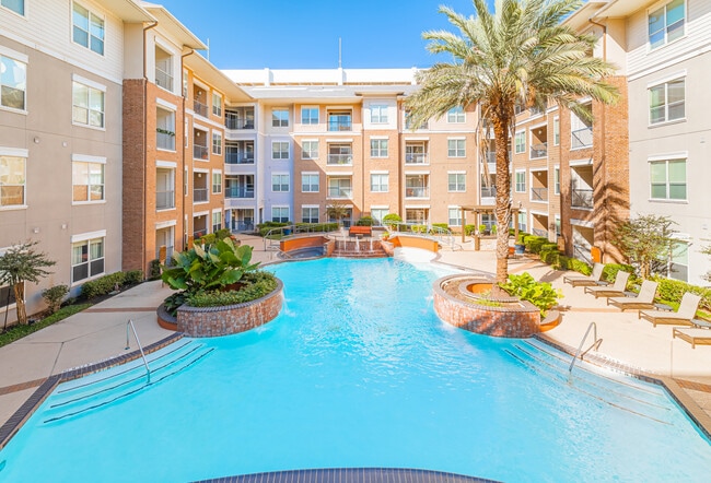 Building Photo - Domain at Kirby