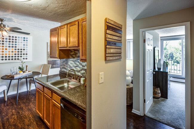 Building Photo - Solon Club Apartment Homes