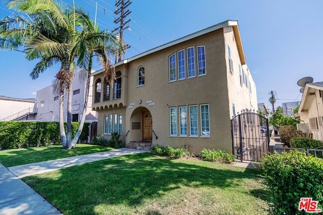 Building Photo - 1056 Winchester Ave