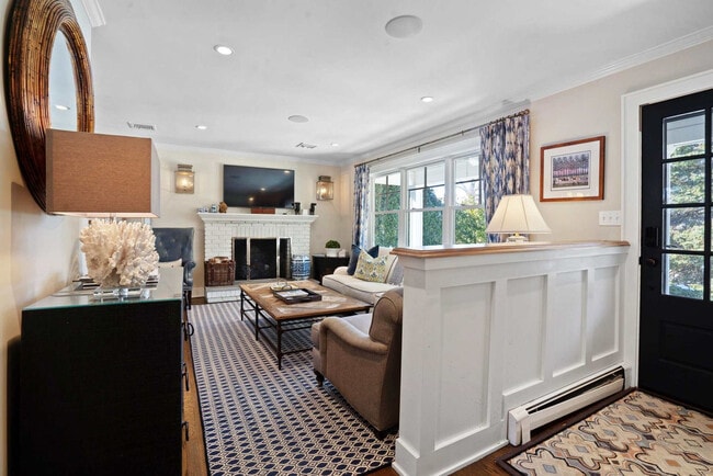 Photo - 810 Waterview Dr Unit ID1261529P