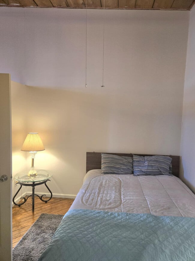 Photo - 226 Mt Elliott St Unit ID1437645P