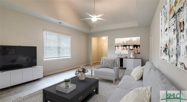 Photo - 105 Creekside Blvd