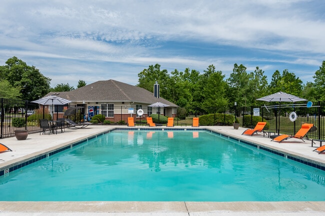 Building Photo - Indy 7925