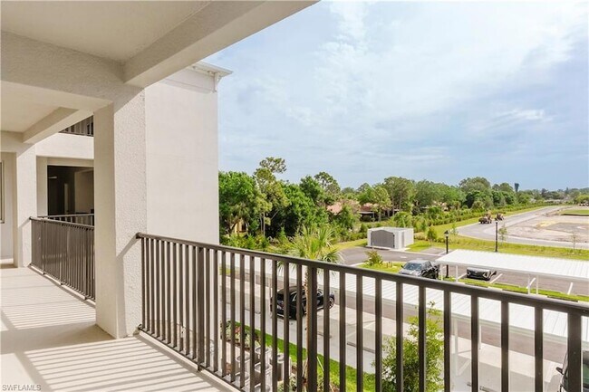 Building Photo - 18461 Copperhead Ct Unit 436