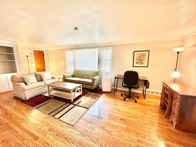 Photo - 3698 Washington Blvd Unit SI ID1057674P