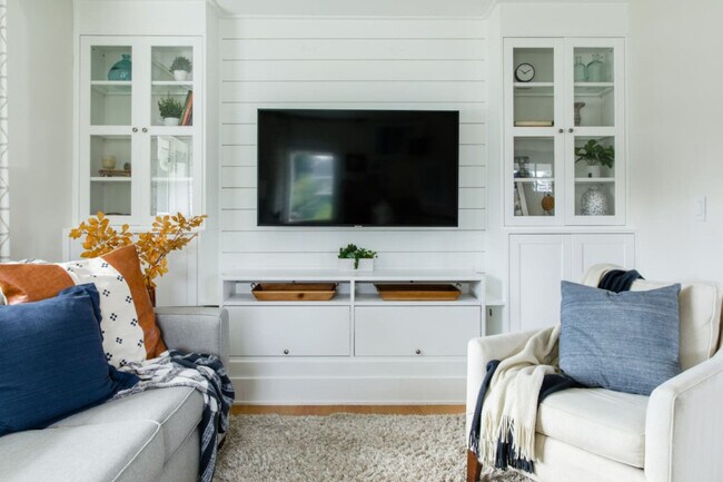 Photo - 7947 10th Ave SW Unit ID1231231P