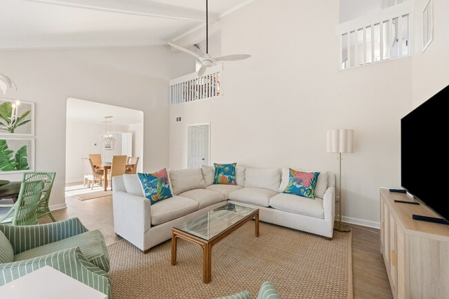 Photo - 162 Pioneer Loop Unit ID1253399P