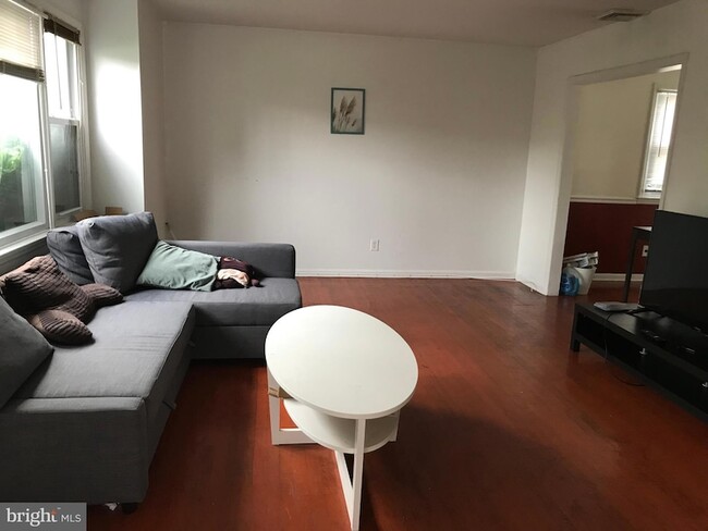 Photo - 215 Murray Rd