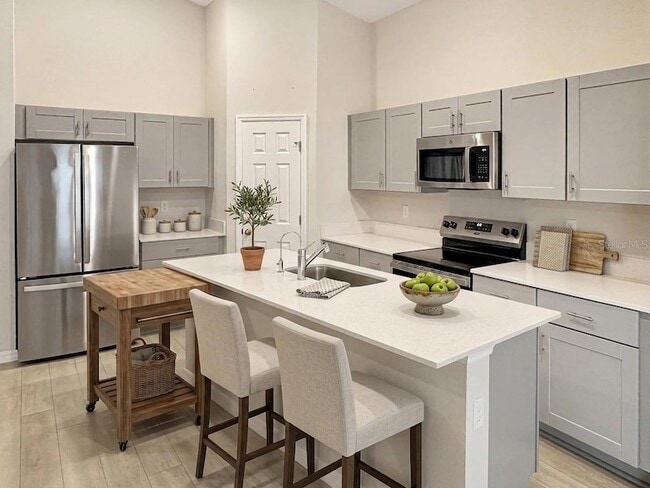 Photo - 2279 Canyon Oak Dr