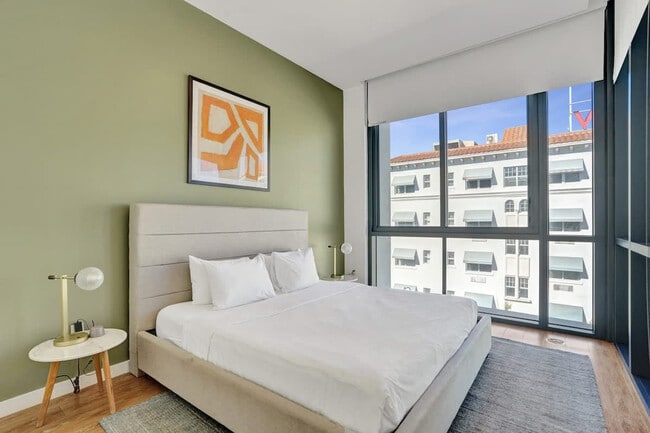 Photo - 1220 17th St Unit SI FL5-ID1504076P