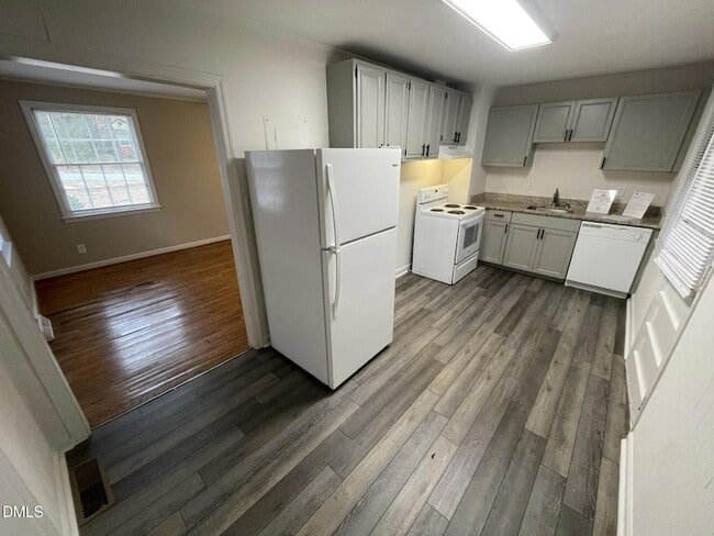 Photo - 318 Angier Ave