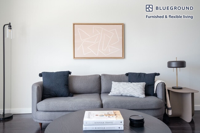 Photo - 410 SE 16th Ct Unit FL8-ID72