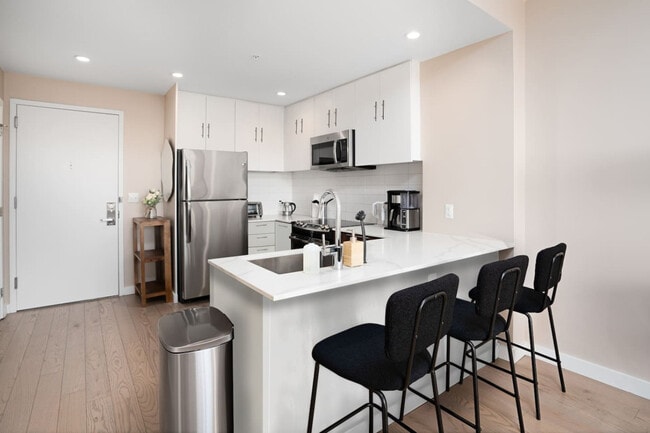 Photo - 629 Jefferson St Unit ID1240949P